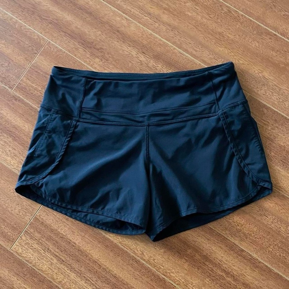 Lululemon Black Running Shorts - Size 4 - Picture 3 of 8